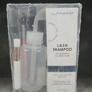 LANKIZ Lash Shampoo kit.